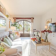 Amore Farmhouse Retreat