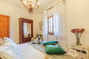 Amore Farmhouse Retreat