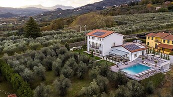 Villa Asti in Segromigno in Monte