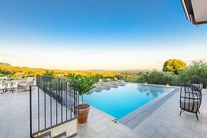 Villa Asti in Segromigno in Monte