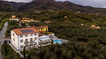 Villa Asti in Segromigno in Monte