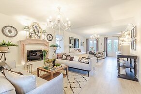 Villa Asti in Segromigno in Monte