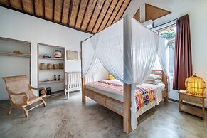 Katak Villa by Villa Finder