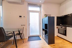 Roof Terrace in Como by Wonderful Italy