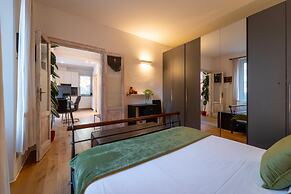 Roof Terrace in Como by Wonderful Italy