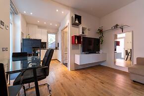 Roof Terrace in Como by Wonderful Italy