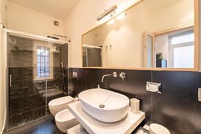 Roof Terrace in Como by Wonderful Italy