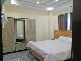 Navid's Holiday Resort and Hotel