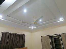 Navid's Holiday Resort and Hotel