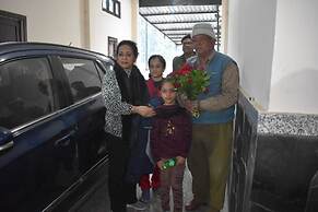 Hotel Lohaghat Regency