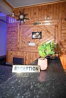 Hotel Lohaghat Regency