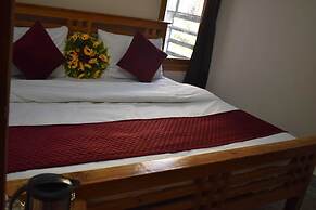 Hotel Lohaghat Regency