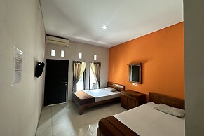 Hotel Warta Sari