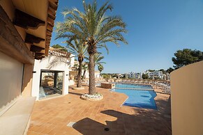 Apartamentos Azul Playa