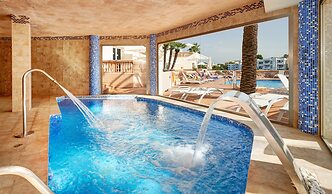 Apartamentos Azul Playa