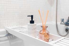 Immaculate 4-bed House in Kings Norton