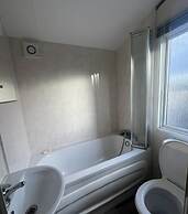 Modern Platinum Standard 2 Bedroom With Decking