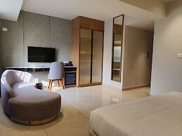 Olive Hotel Le Opera by Embassy Group