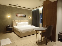 Olive Hotel Le Opera by Embassy Group