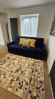 Luxurious 2-bed Apartment, Duchy Cosy Corner