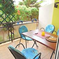 Floral Apartments Yazzy 1