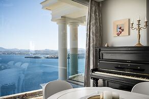 Villa Monte Leone by Konnect with Pool, Hot Tub, Spa Room & Stunning S