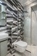 Villa Monte Leone by Konnect with Pool, Hot Tub, Spa Room & Stunning S