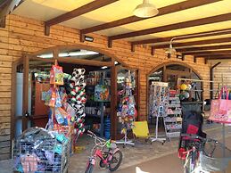 Comfortable Campsite-chalet G8 Tuscany Near sea