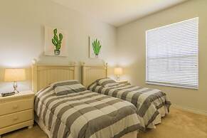 Randy's Highlands Reserve Vacation Home 4 Bedroom Home by RedAwning