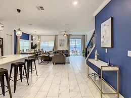 A Touch Of Class - 5 Bed Champions Gate Home 5 Bedroom Townhouse