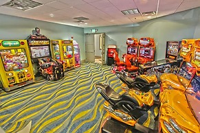 A Touch Of Class - 5 Bed Champions Gate Home 5 Bedroom Townhouse