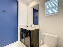 A Touch Of Class - 5 Bed Champions Gate Home 5 Bedroom Townhouse