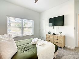 Sophisticated Living At Storey Lake 4 Bedroom Townhouse