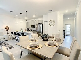 Sophisticated Living At Storey Lake 4 Bedroom Townhouse