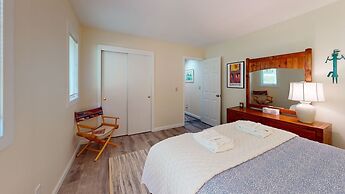 The Maple Leaf Brought to you by GetAway Vacations