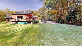 The Maple Leaf Brought to you by GetAway Vacations