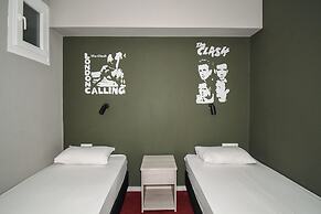 STAY Hybrid Youth Hostel