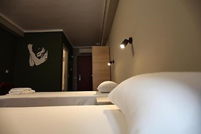 STAY Hybrid Youth Hostel