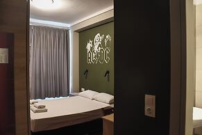 STAY Hybrid Youth Hostel