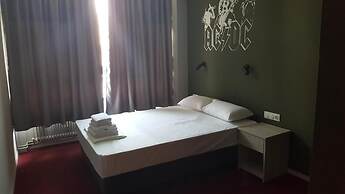 STAY Hybrid Youth Hostel