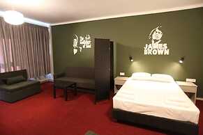 STAY Hybrid Youth Hostel