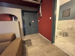 STAY Hybrid Youth Hostel