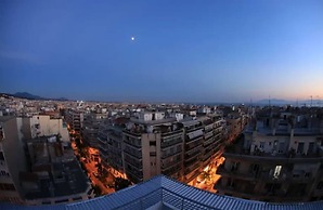 STAY Hybrid Youth Hostel