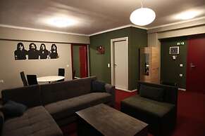 STAY Hybrid Youth Hostel