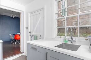 Trendy 2BD House 5 Mins From Willesden Junction!