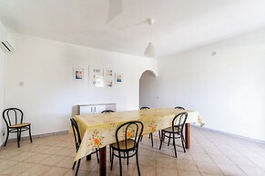 2463 Villetta Ginestra by Barbarhouse