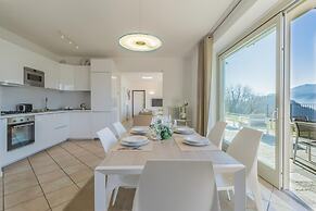 Varenna O Sole Mio in Perledo