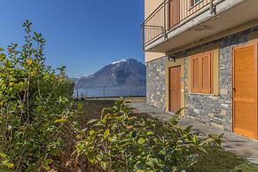 Varenna O Sole Mio in Perledo