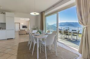 Varenna O Sole Mio in Perledo