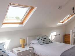 1 Keepers Cottage, Hillfield Village